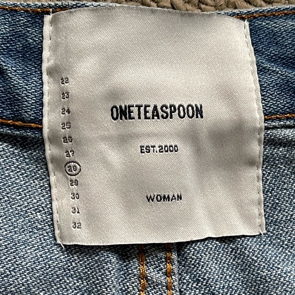 One Teaspoon High Waist Bandit Shorts - Never been worn - Picture 6 of 11